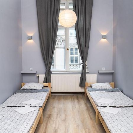 Hostel Krakowskie Klimaty Екстер'єр фото