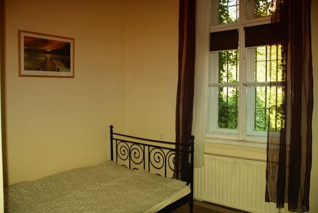 Hostel Krakowskie Klimaty Екстер'єр фото