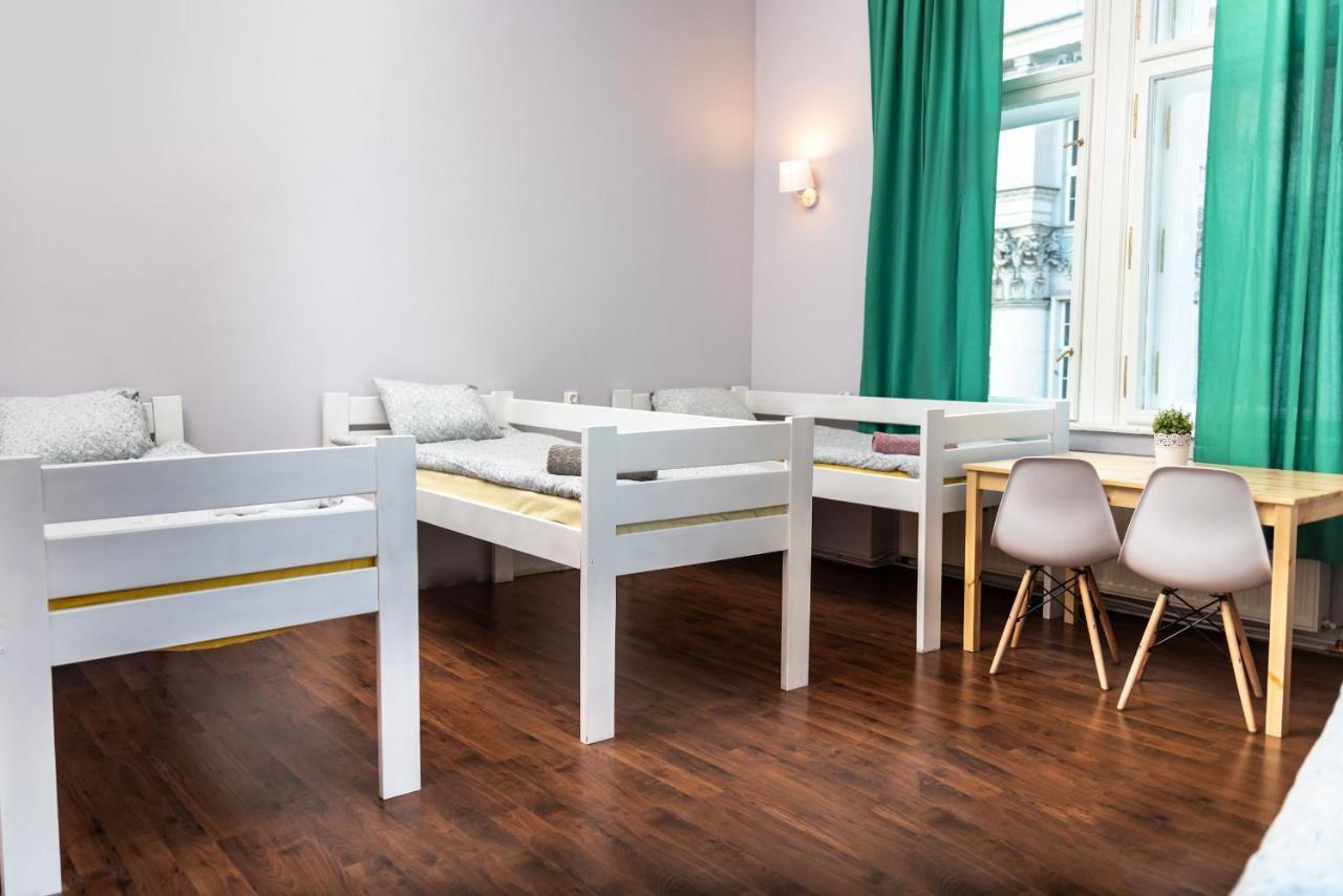 Hostel Krakowskie Klimaty Екстер'єр фото
