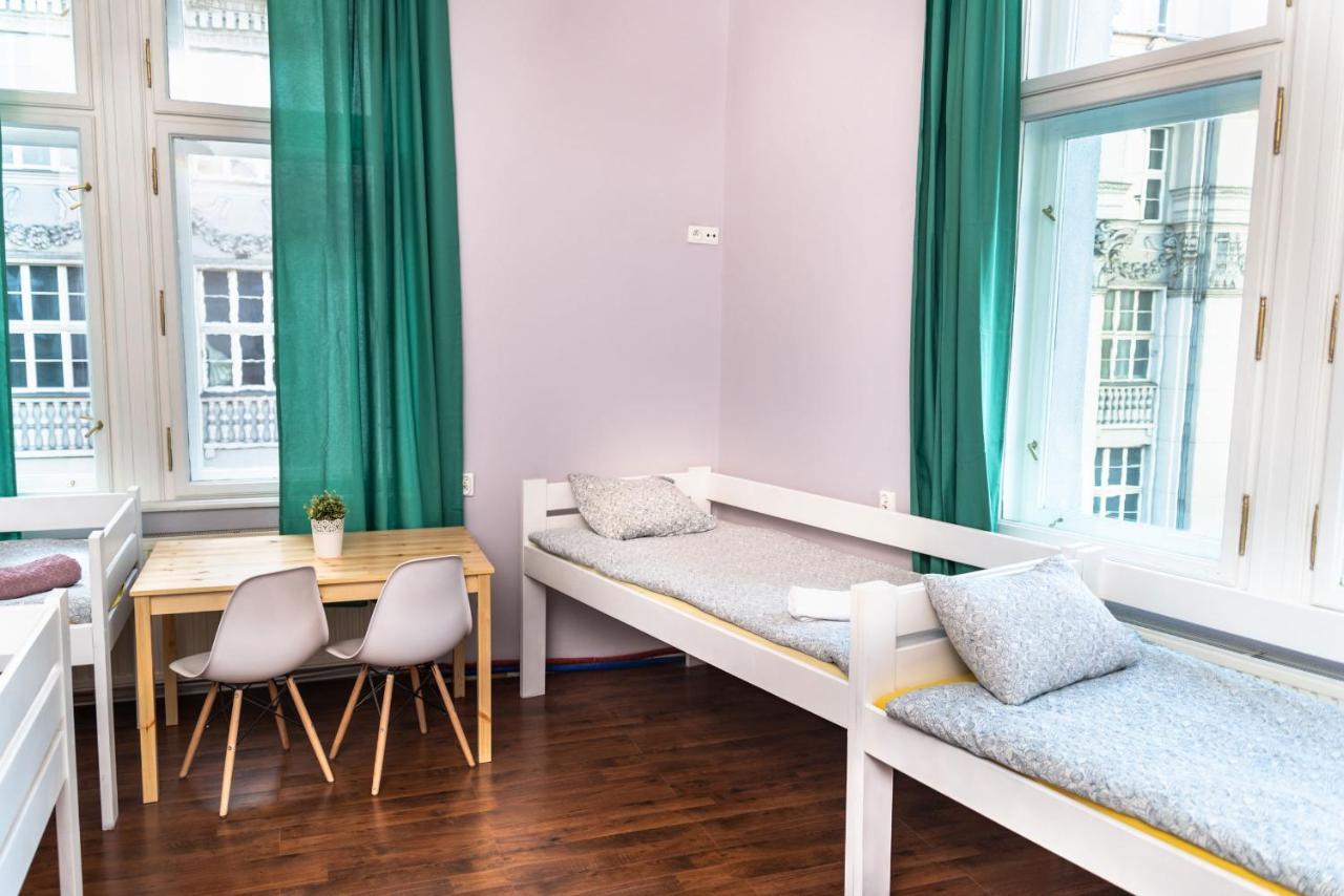 Hostel Krakowskie Klimaty Екстер'єр фото