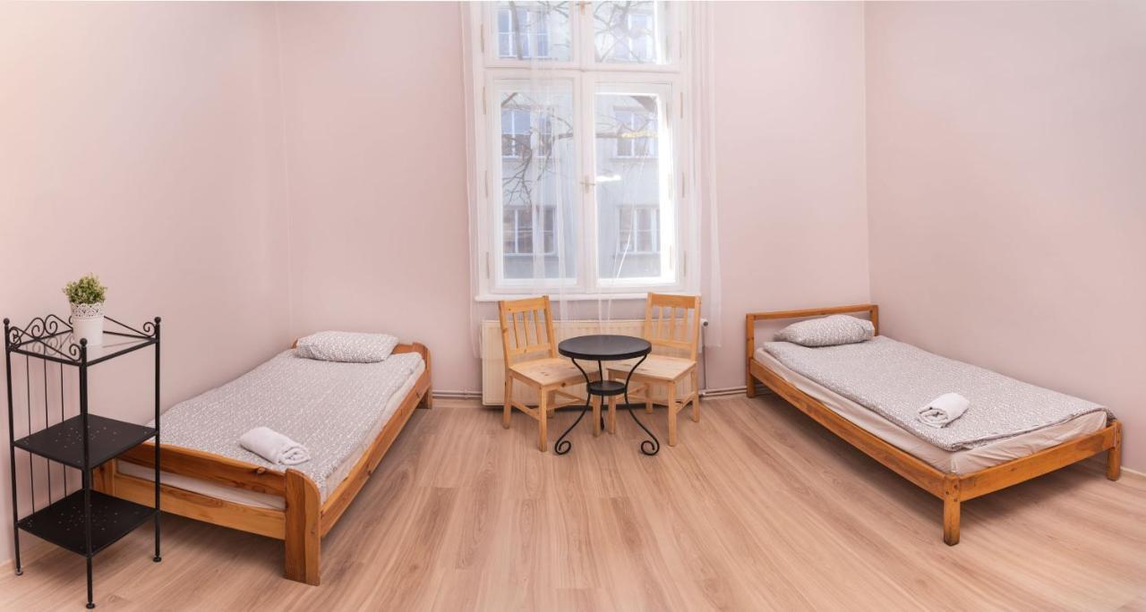 Hostel Krakowskie Klimaty Екстер'єр фото