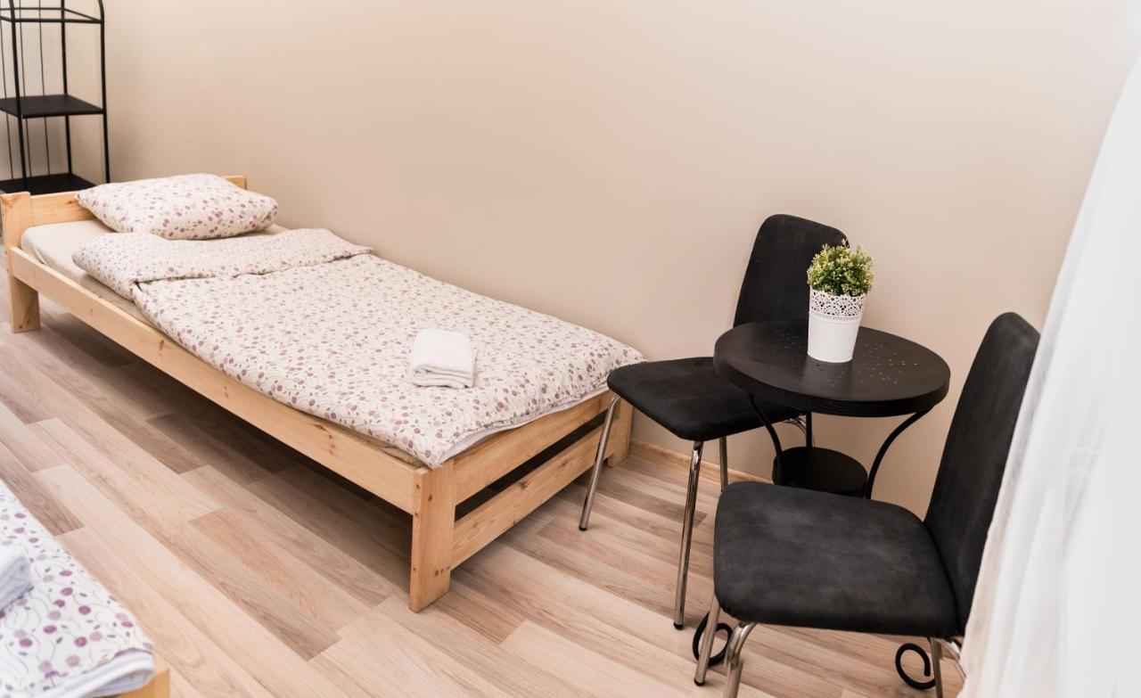 Hostel Krakowskie Klimaty Екстер'єр фото