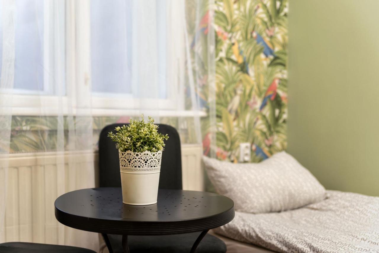 Hostel Krakowskie Klimaty Екстер'єр фото