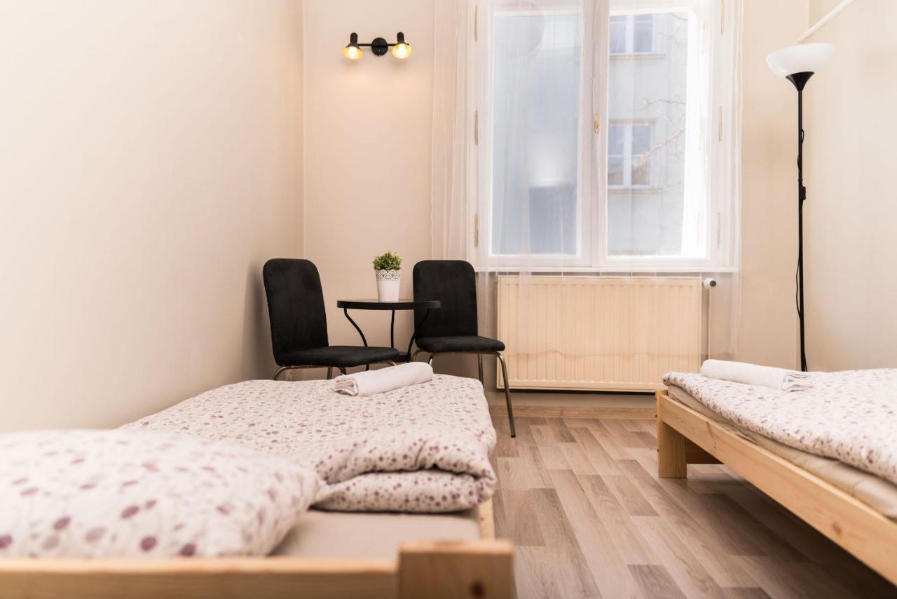 Hostel Krakowskie Klimaty Екстер'єр фото