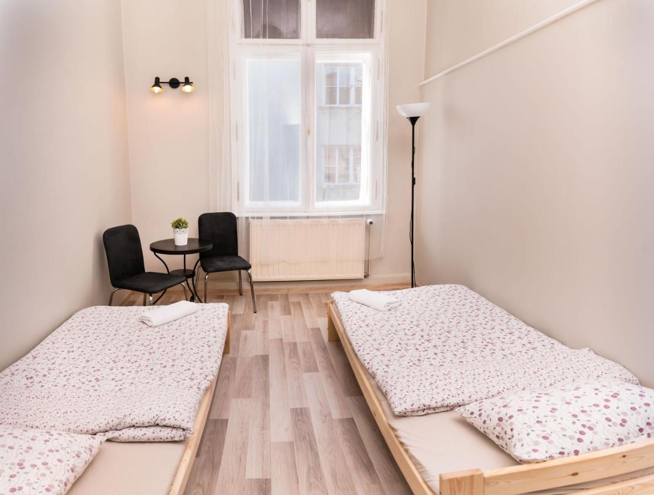 Hostel Krakowskie Klimaty Екстер'єр фото