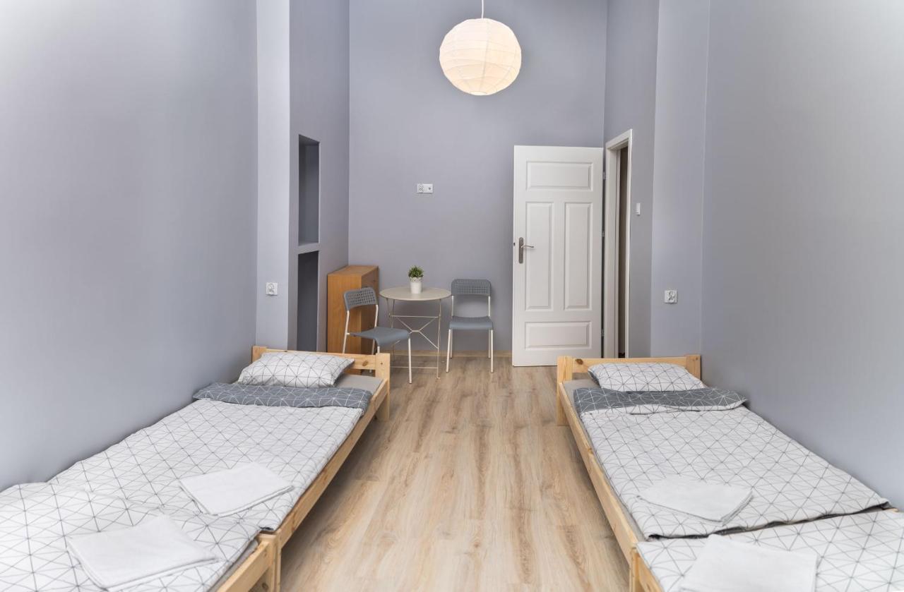 Hostel Krakowskie Klimaty Екстер'єр фото